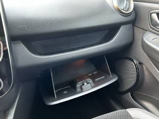 RENAULT Clio usata, con Volante in pelle