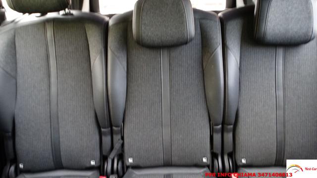 PEUGEOT 5008 usata, con Specchietti laterali elettrici