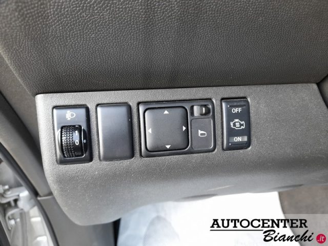NISSAN Navara usata 17