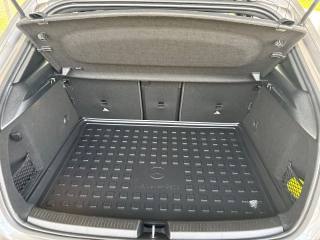 MERCEDES-BENZ A 180 usata, con Touch screen