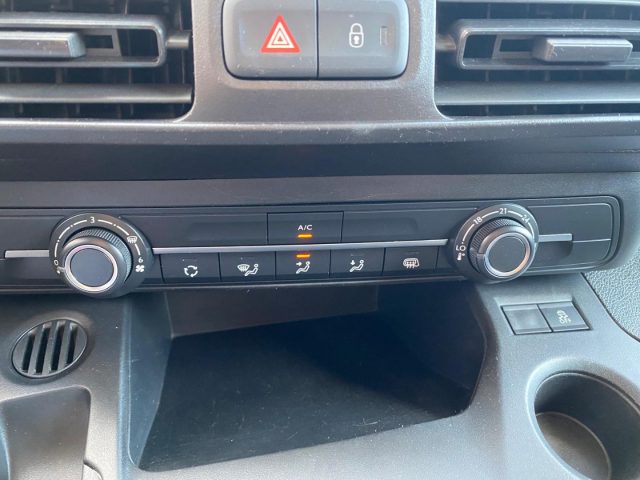 PEUGEOT Partner usata, con Specchietti laterali elettrici