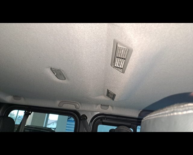 RENAULT Trafic usata 20
