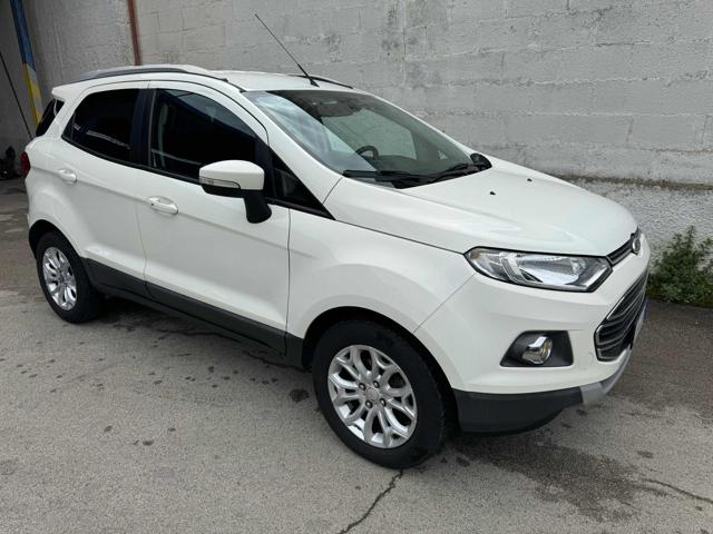 FORD EcoSport usata, con Autoradio