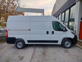 PEUGEOT Boxer usata, con Servosterzo