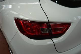RENAULT Clio usata, con Volante multifunzione
