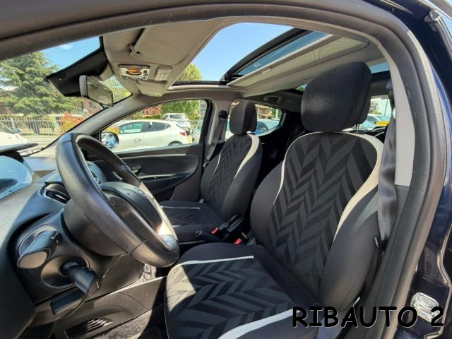 LANCIA Ypsilon usata, con Volante in pelle