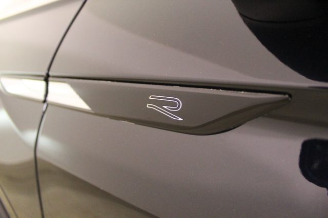 VOLKSWAGEN Tiguan usata, con Fari LED