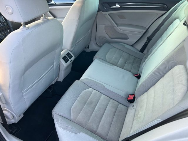 VOLKSWAGEN Golf usata, con Cruise Control