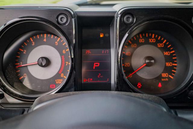 SUZUKI Jimny usata 31