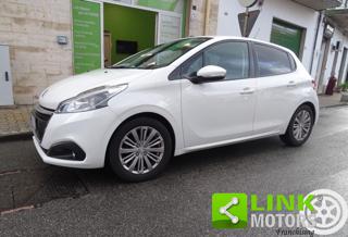 PEUGEOT 208 usata, con Airbag