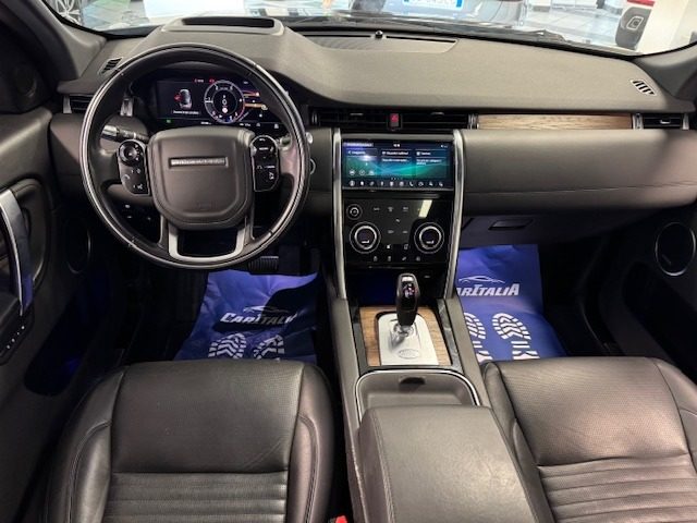 LAND ROVER Discovery Sport usata, con Boardcomputer