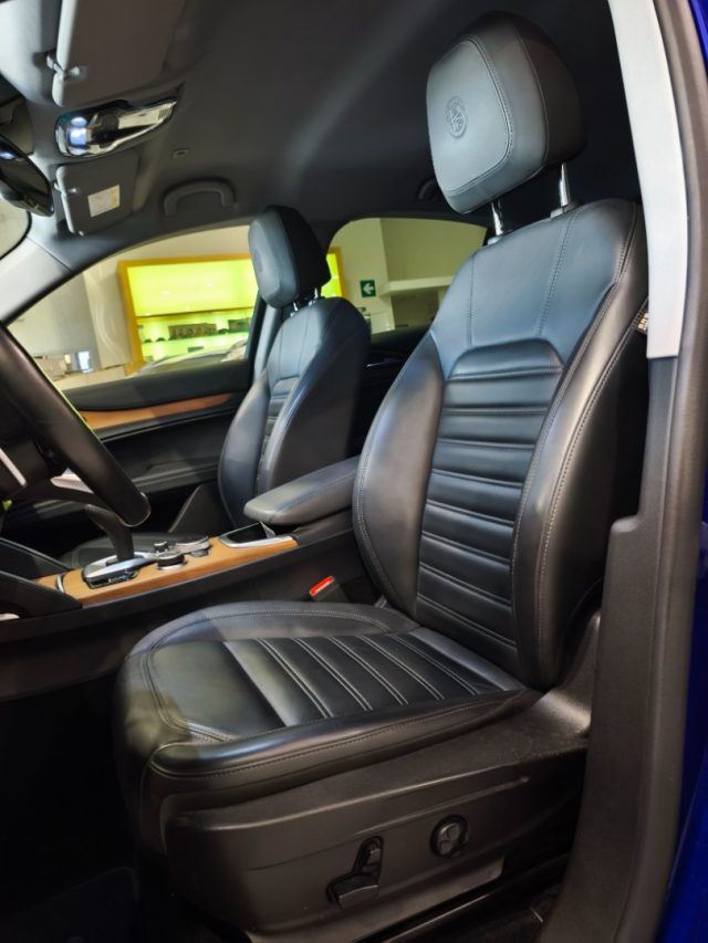 ALFA ROMEO Stelvio usata, con Cronologia tagliandi