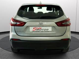 NISSAN Qashqai usata, con Touch screen