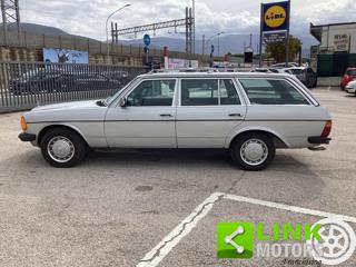 MERCEDES-BENZ 200 usata 11