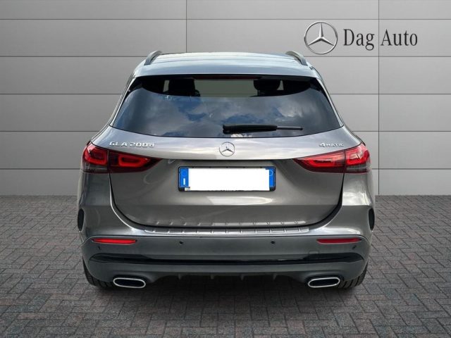 MERCEDES-BENZ GLA 200 usata, con Airbag Passeggero