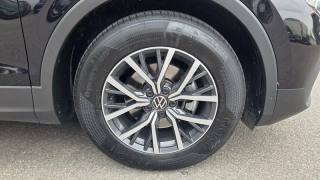 VOLKSWAGEN Tiguan usata, con Autoradio