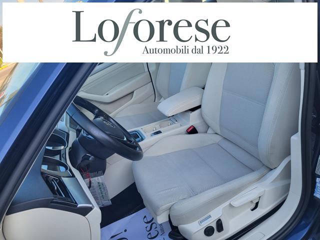 VOLKSWAGEN Passat Variant usata, con Autoradio