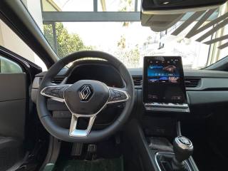 RENAULT Captur usata, con Touch screen
