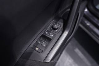 VOLKSWAGEN Taigo usata, con Cruise Control