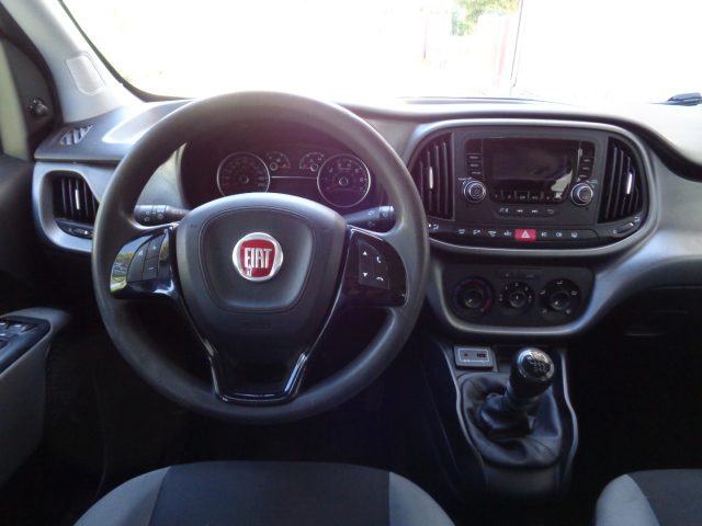 FIAT Doblo usata, con Controllo automatico clima