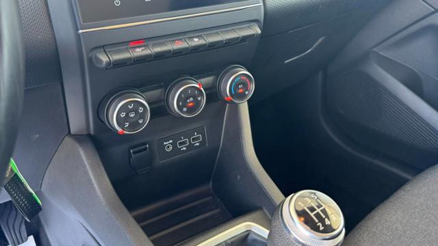 RENAULT Clio usata, con Interni in pelle