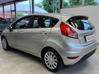 FORD Fiesta usata, con Autoradio