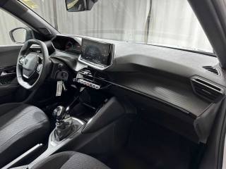 PEUGEOT 2008 usata 29