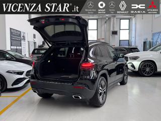 MERCEDES-BENZ GLA 180 usata, con Vetri oscurati