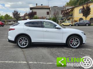 ALFA ROMEO Stelvio usata, con Alzacristalli elettrici