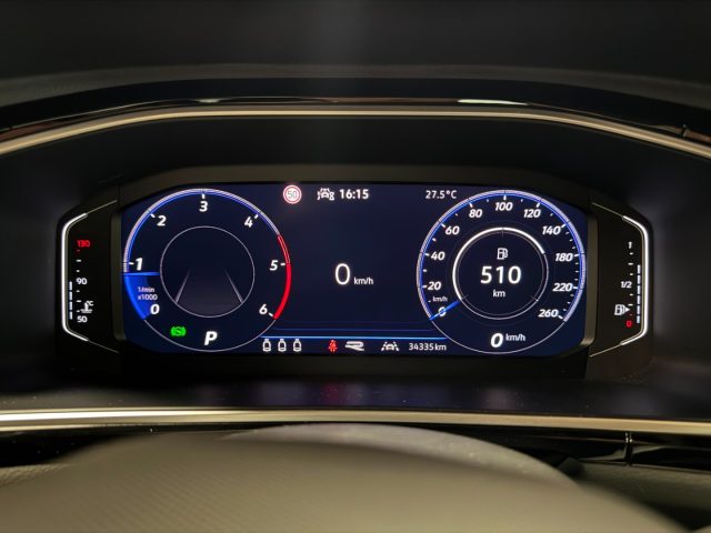 VOLKSWAGEN T-Roc usata, con Fari LED