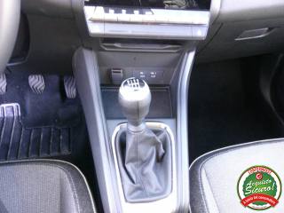 RENAULT Captur usata, con Sensori di parcheggio posteriori