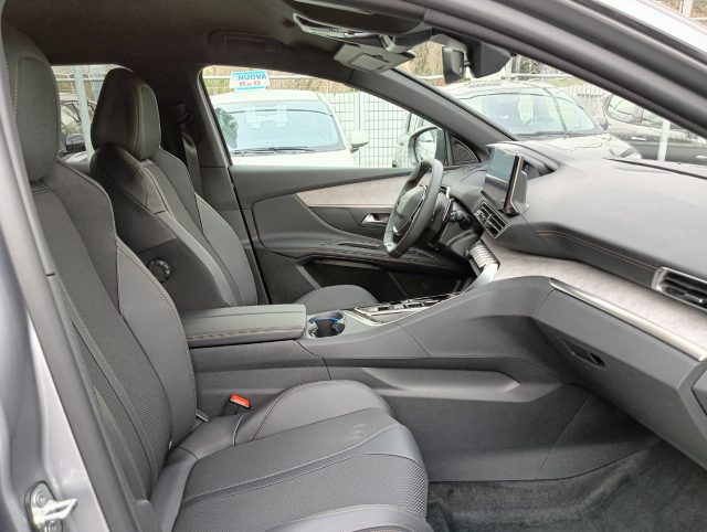 PEUGEOT 3008 usata, con Fendinebbia
