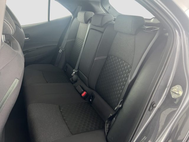 TOYOTA Corolla usata 9