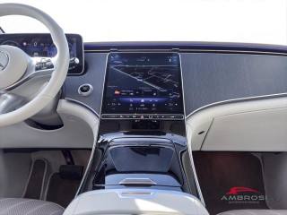 MERCEDES-BENZ EQE usata 13