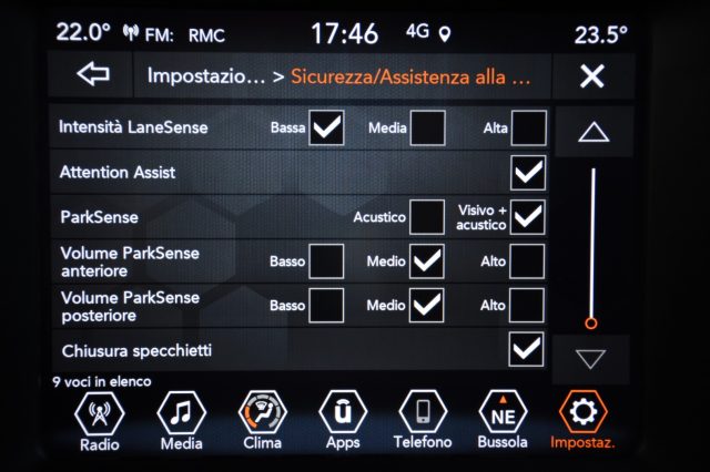 JEEP Renegade usata, con Sensori di parcheggio anteriori