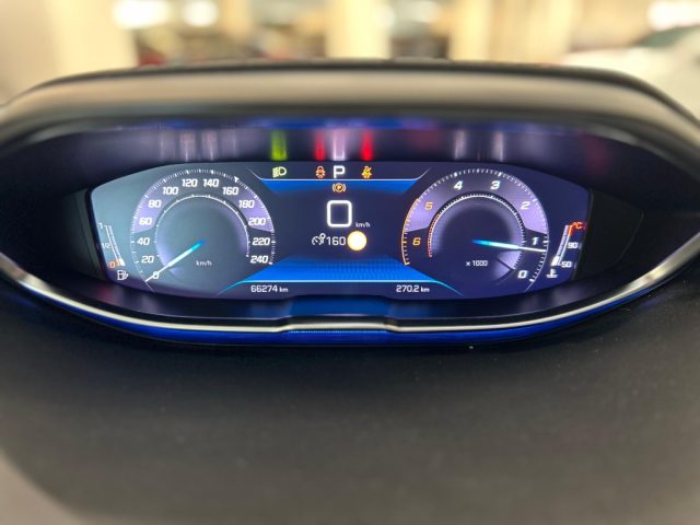 PEUGEOT 3008 usata, con Fari LED
