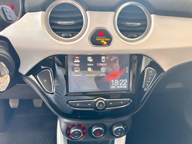 OPEL Adam usata, con USB