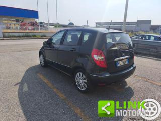 MERCEDES-BENZ A 180 usata, con Cerchi in lega