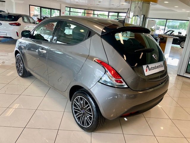 LANCIA Ypsilon usata, con Climatizzatore
