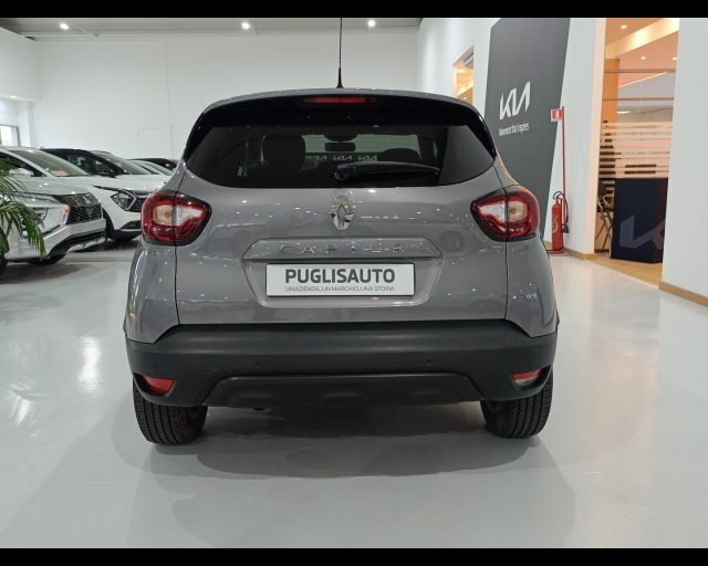 RENAULT Captur usata, con Autoradio