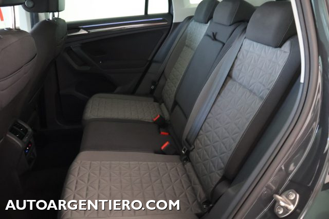 VOLKSWAGEN Tiguan usata, con Controllo vocale