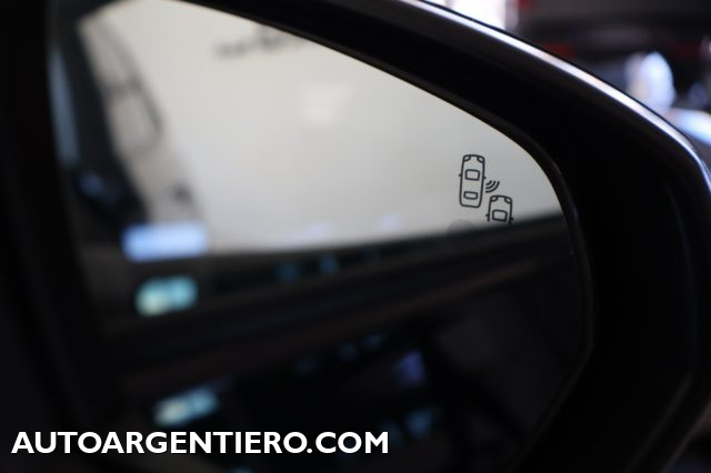 OPEL Grandland usata, con Sensore di luce