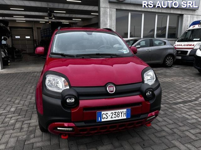 FIAT Panda Cross usata, con Sensori di parcheggio posteriori