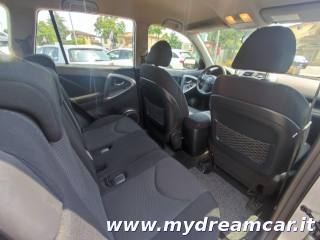 TOYOTA RAV 4 usata, con Specchietti laterali elettrici