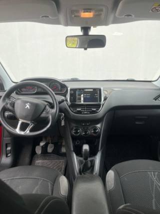PEUGEOT 208 usata, con Airbag testa