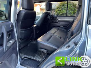 MITSUBISHI Pajero usata, con Autoradio