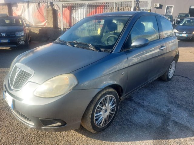 LANCIA Ypsilon usata, con ABS