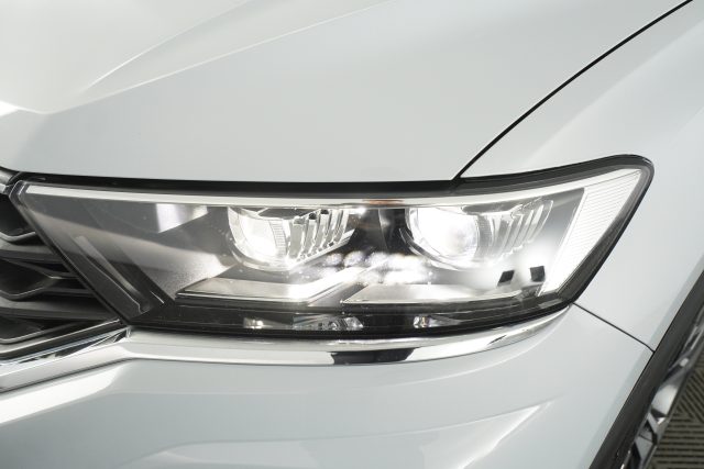 VOLKSWAGEN T-Roc usata 7