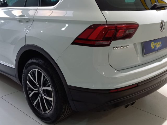 VOLKSWAGEN Tiguan usata, con Airbag