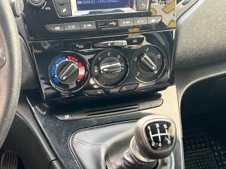 LANCIA Ypsilon usata, con Touch screen